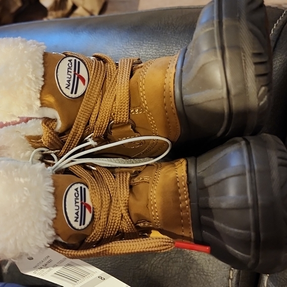 Brand New Nautica ayce toddler boots size 8 - Picture 4 of 7